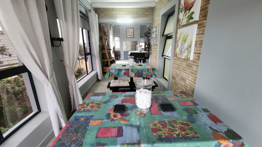 3 Bedroom Property for Sale in Monte Christo Western Cape